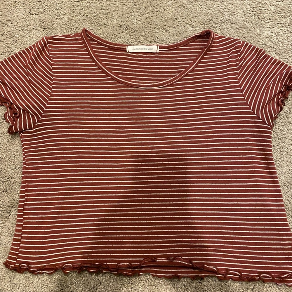 Cropped short sleeve